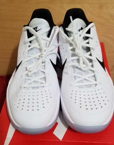 nike hyperattack mens